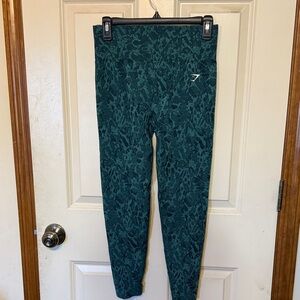 Women’s Green Patterned Leggings animal print